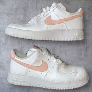 Nike Air Force 1 Low White & Peach Pink Swoosh Sneakers. Women size 9